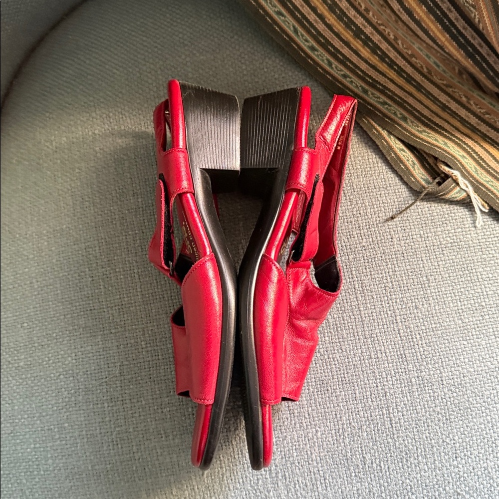 SAS Classic Red Leather Women's Dressy Sandals - Picture 5 of 5